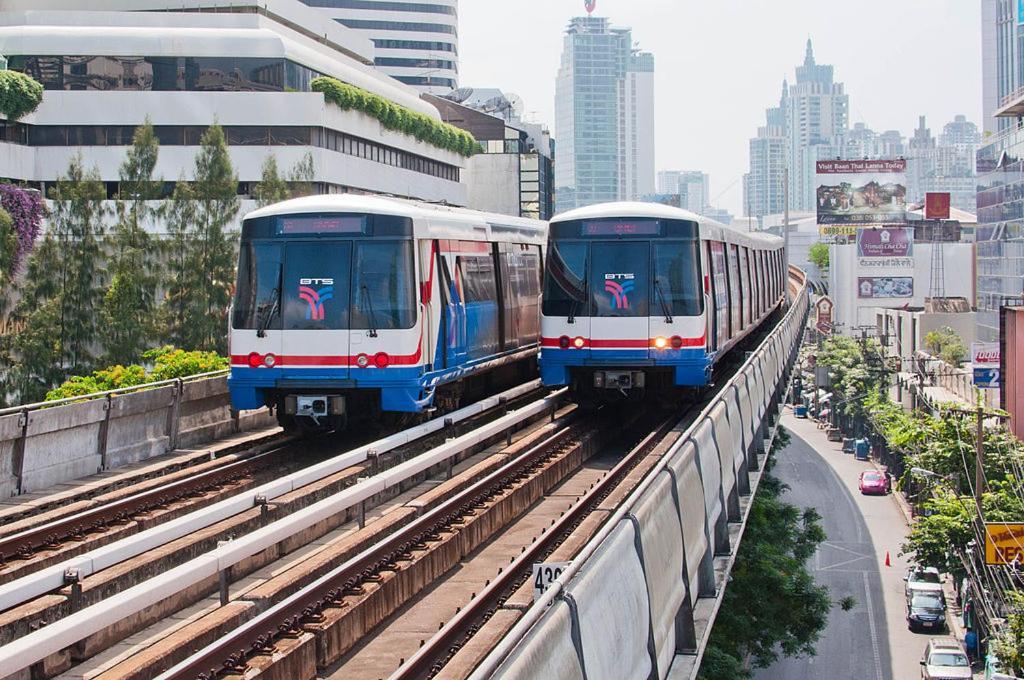 Z Go Inn Bts St Louis Silom V โกอินน์ บีทีเอส เซนต์หลุยส์ สีลม 3 Bangkok Buitenkant foto